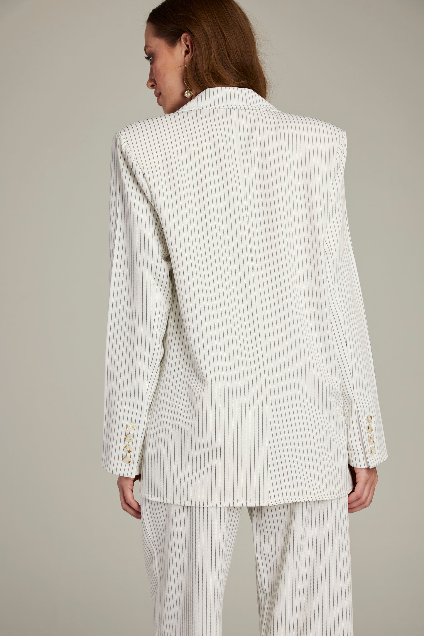 Conjunto de Alfaiataria Risca de Giz "White Venus"