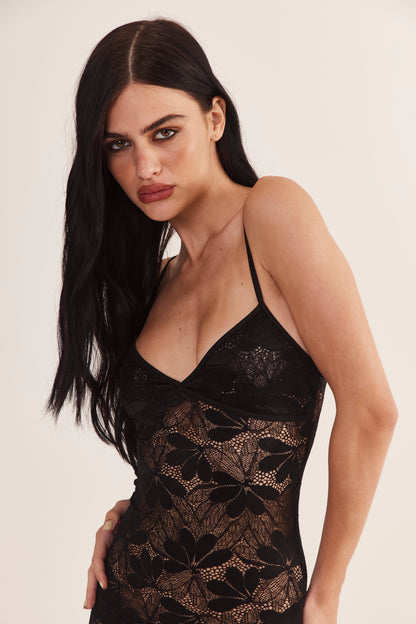 Vestido de Renda Francesa "Fleur Noir"