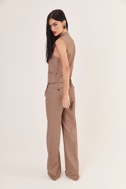 Conjunto de Alfaiataria "Le Parisien" Bege