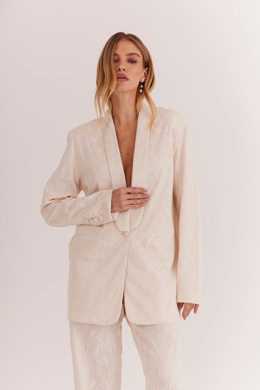 Blazer de Alfaiataria Smoking em Renda "Fleur de Lune"
